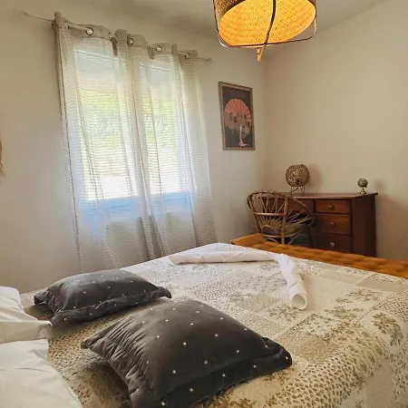 Apartment Between And